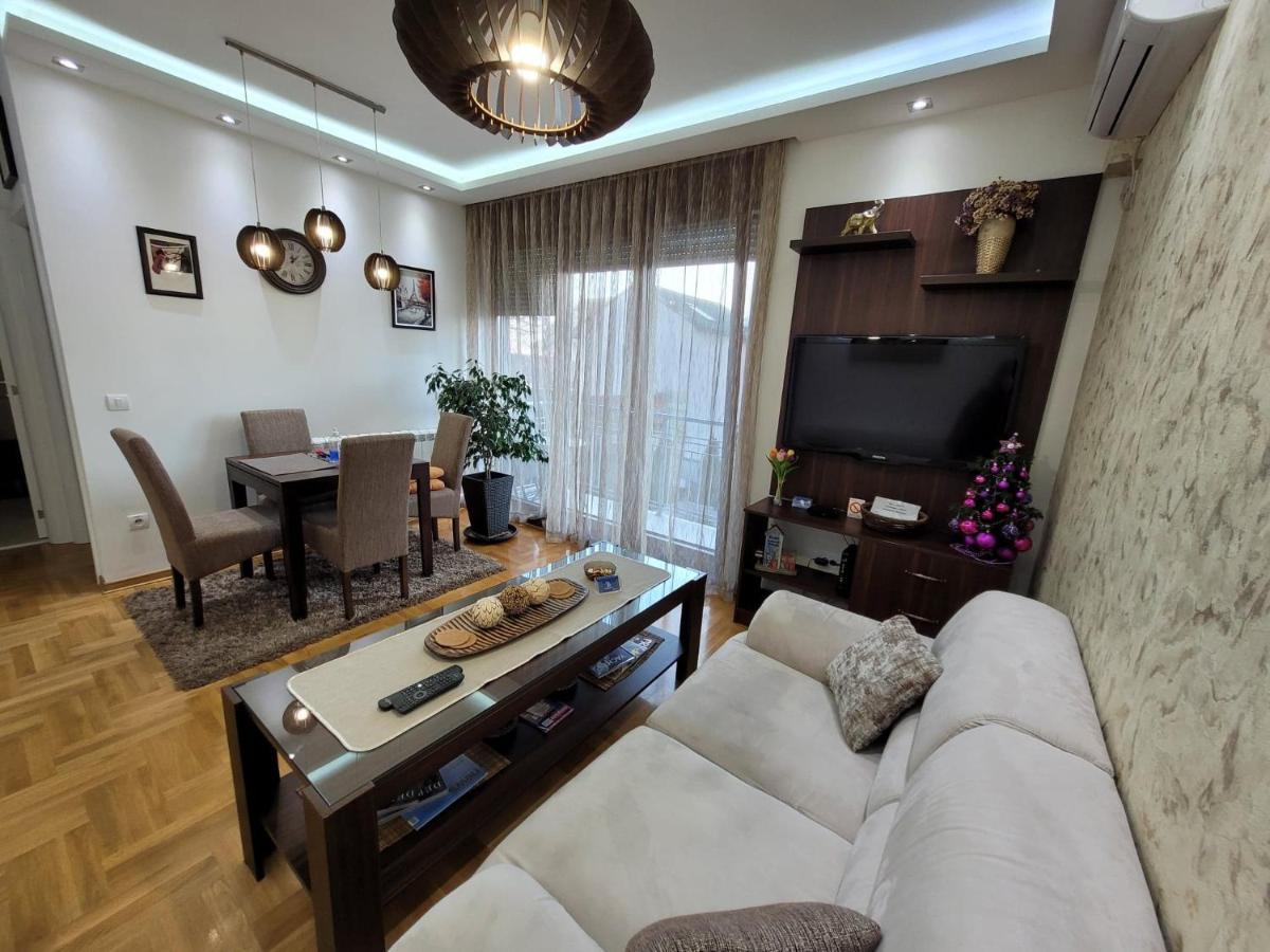 Apartment Iris Belgrade Exterior photo
