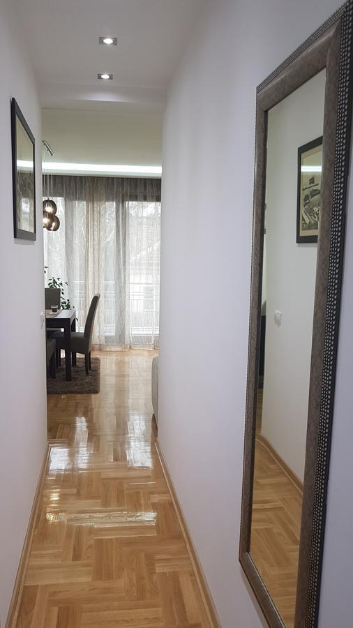 Apartment Iris Belgrade Exterior photo