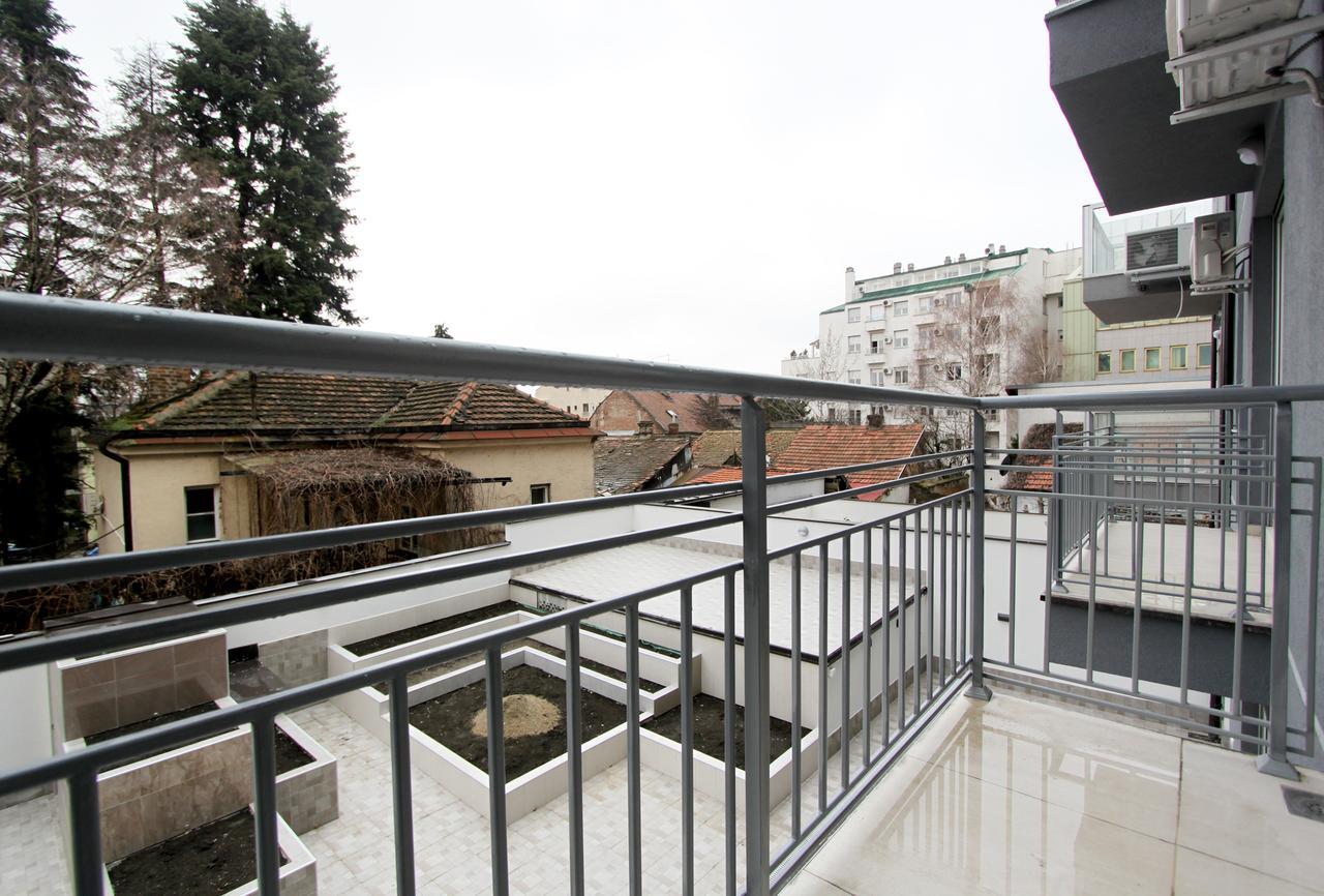 Apartment Iris Belgrade Exterior photo