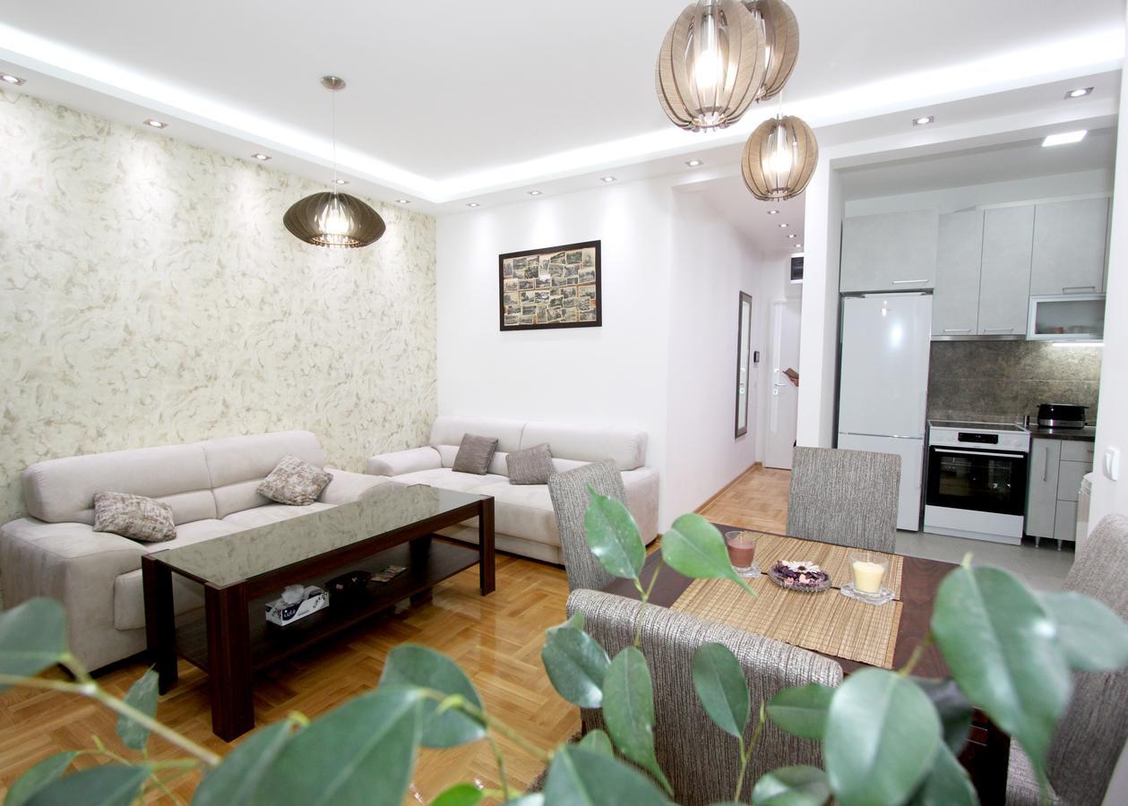 Apartment Iris Belgrade Exterior photo