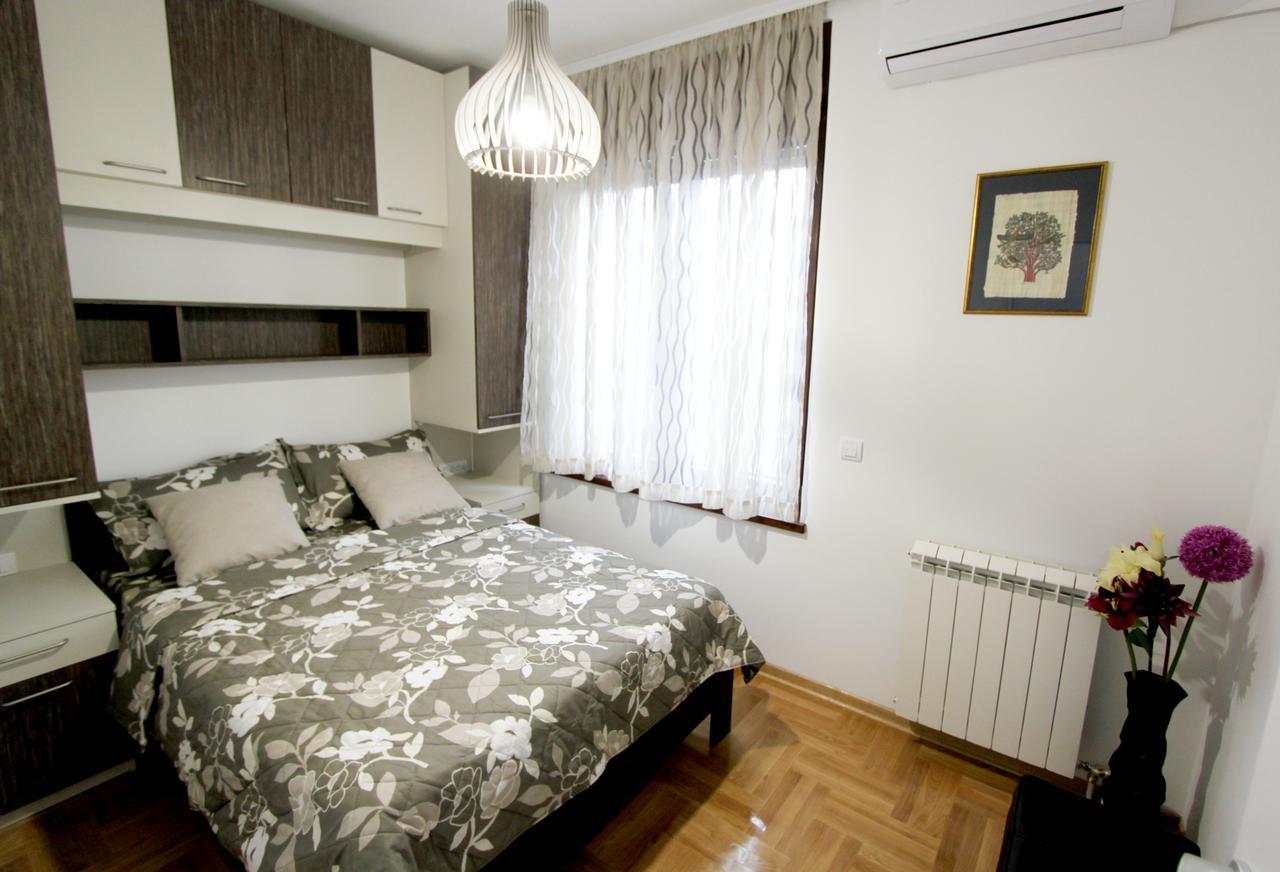 Apartment Iris Belgrade Exterior photo