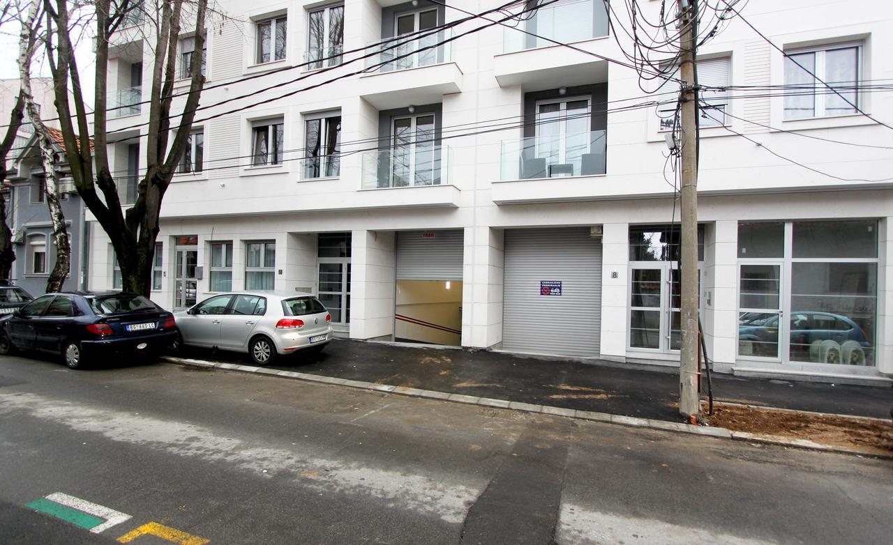 Apartment Iris Belgrade Exterior photo